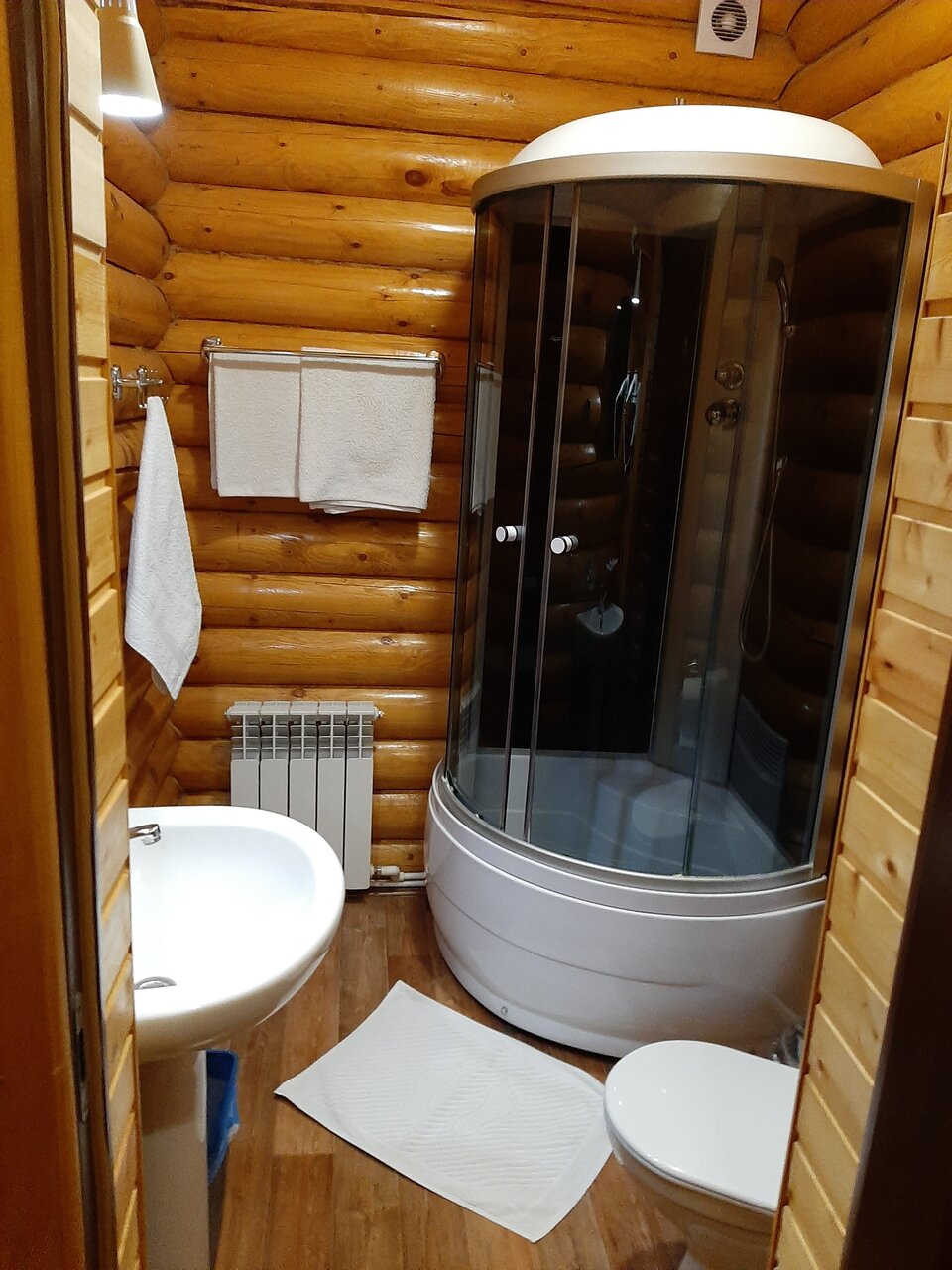 Гостиница Надежда Миллерово-36