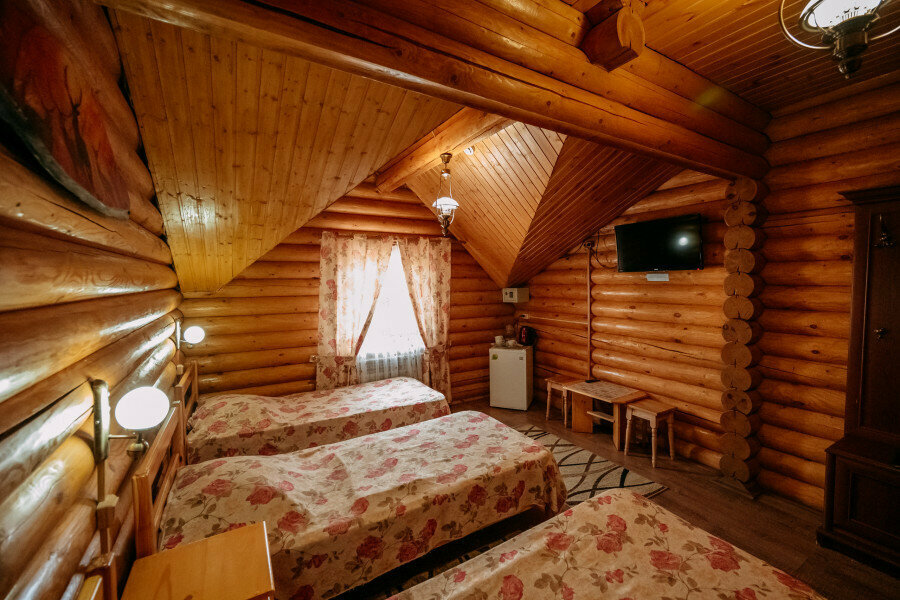 Гостиница Надежда Миллерово