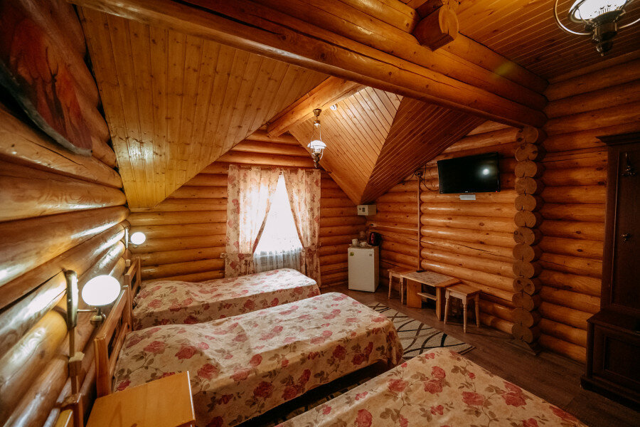 Гостиница Надежда Миллерово