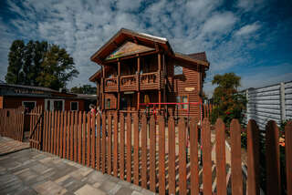 Гостиница Надежда Миллерово-0